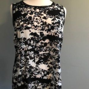 Vera Wang Floral Tunic